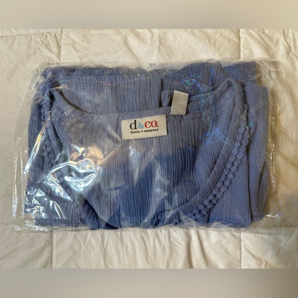 Women's Crepe Blouse - 3/4 inch bell sleeves - Size 2X | Denim&Co - Picture 12 of 12